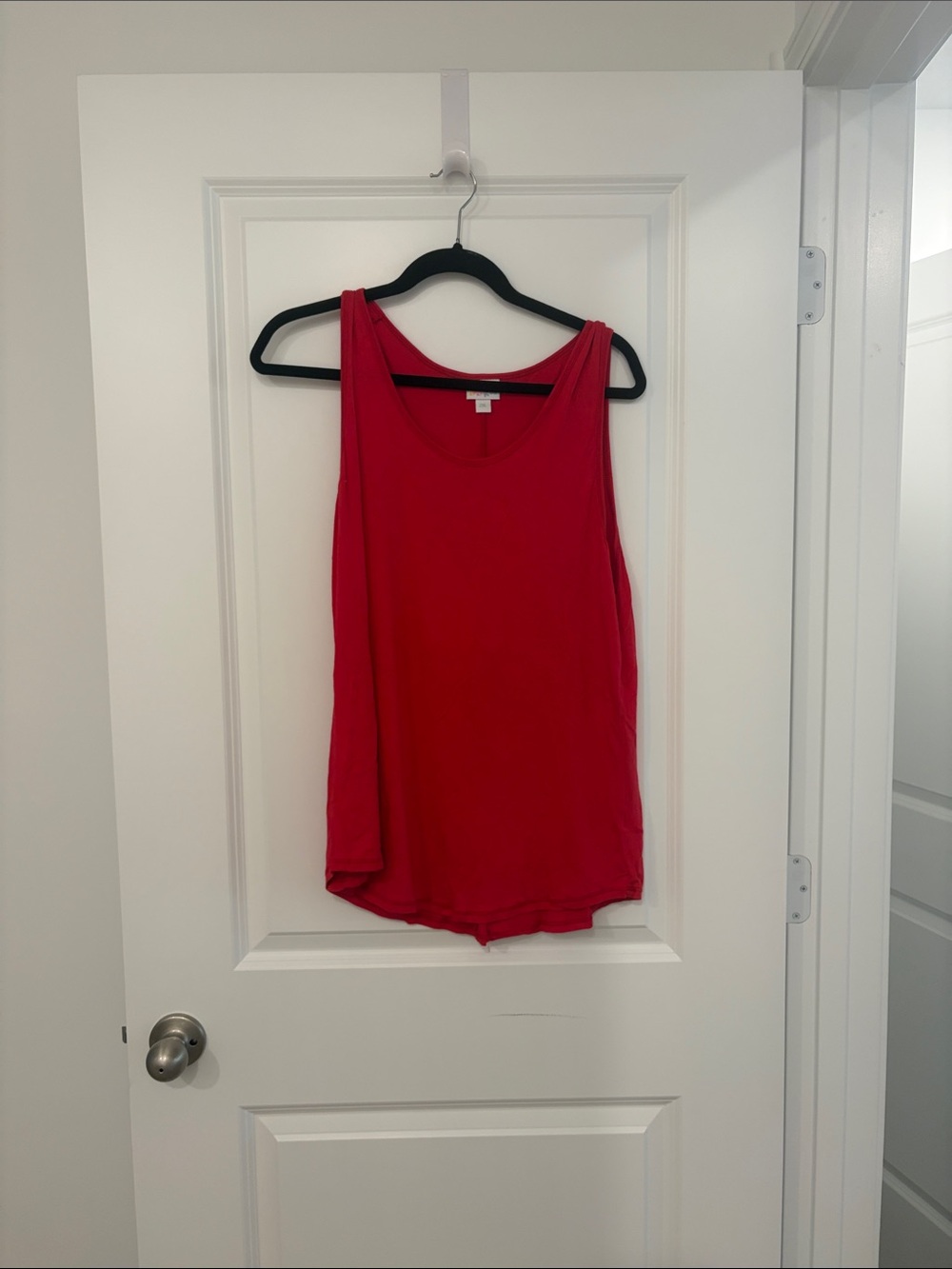 LuLaRoe Bright Red Scoop Tank